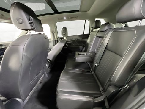 Used 2022 Volkswagen Tiguan SE image 24