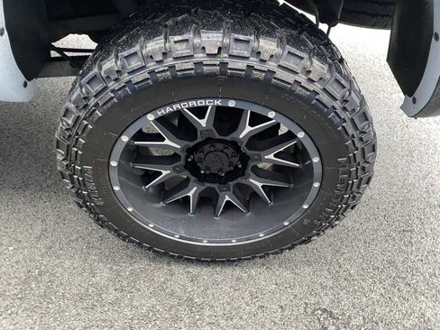 Used 2018 RAM 2500 Big Horn image 41