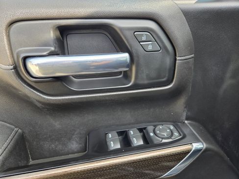 Used 2019 Chevrolet Silverado 1500 RST w/ All-Star Edition AWD/4WD image 19
