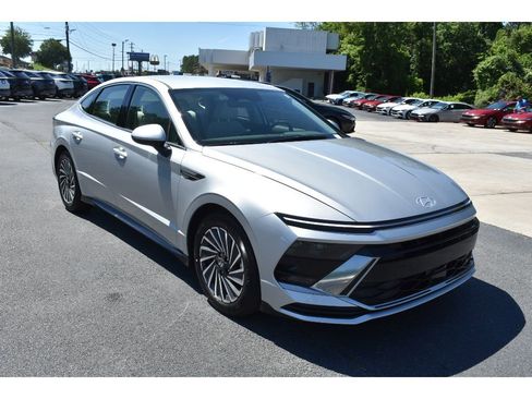 New 2025 Hyundai Sonata SEL image 7