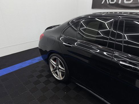 Used 2015 Mercedes-Benz C 63 AMG S image 3