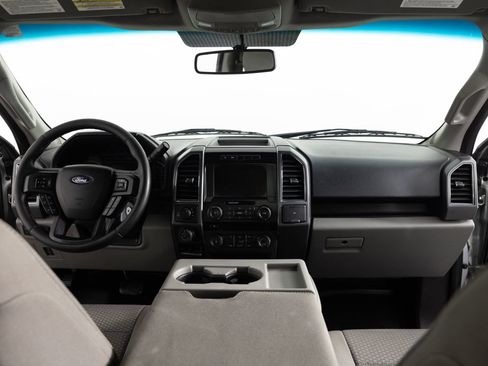 Used 2017 Ford F150 XLT w/ Equipment Group 301A Mid AWD/4WD image 31