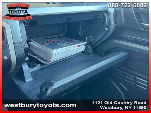 Certified 2026 Toyota Tacoma TRD Off-Road AWD/4WD image 30