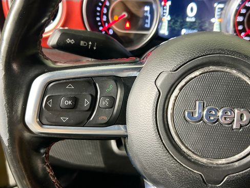 Used 2021 Jeep Gladiator Rubicon image 18