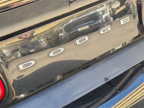 Used 2015 Dodge Challenger SXT w/ Driver Convenience Group image 28