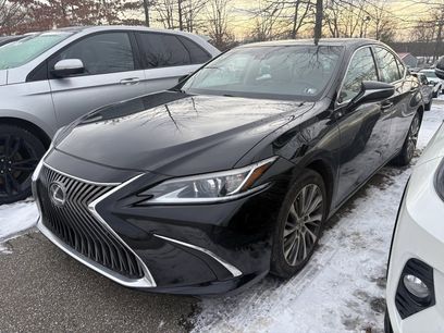 Used 2021 Lexus ES 250 w/ Premium Package