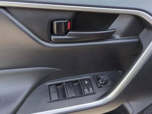 Used 2023 Toyota RAV4 LE image 8