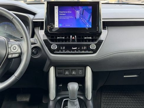 Certified 2025 Toyota Corolla Cross XLE w/ Convenience Package AWD/4WD image 21
