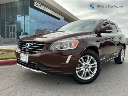 Used 2015 Volvo XC60 T5 Premier w/ Proximity Package
