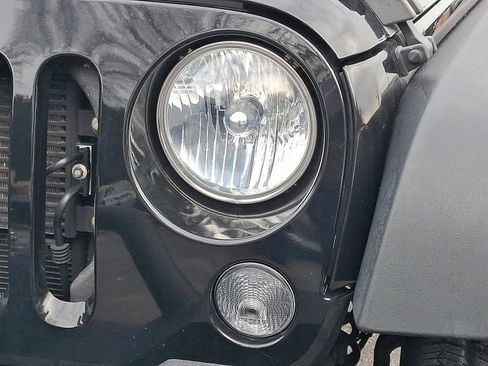 Used 2017 Jeep Wrangler Sport w/ Quick Order Package 24S image 8