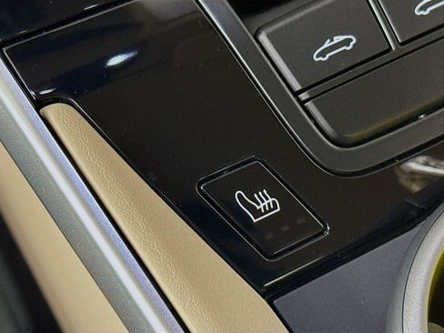 Certified 2021 Porsche 911 AWD/4WD image 22