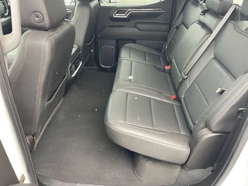 Used 2023 Chevrolet Silverado 1500 LTZ AWD/4WD image 12