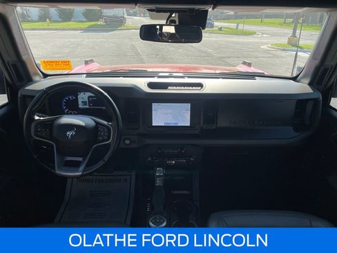 Certified 2021 Ford Bronco Black Diamond image 26