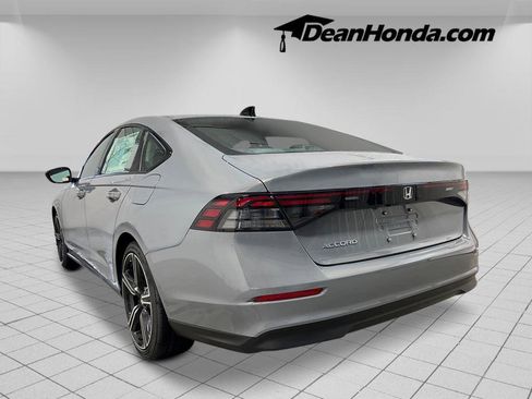 New 2026 Honda Accord SE image 3