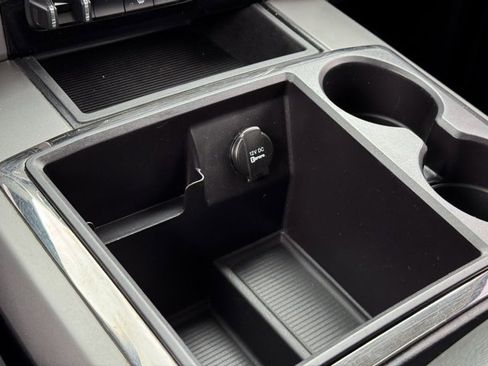 Used 2013 RAM 1500 Sport w/ Sport Premium Group image 9