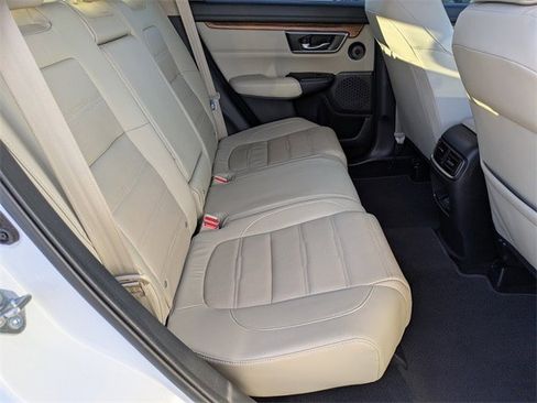 Used 2018 Honda CR-V Touring image 14