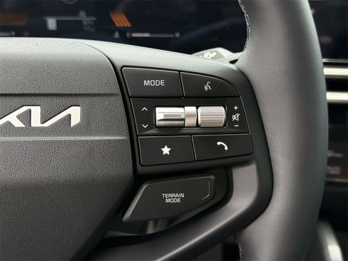 New 2026 Kia Sportage EX image 27