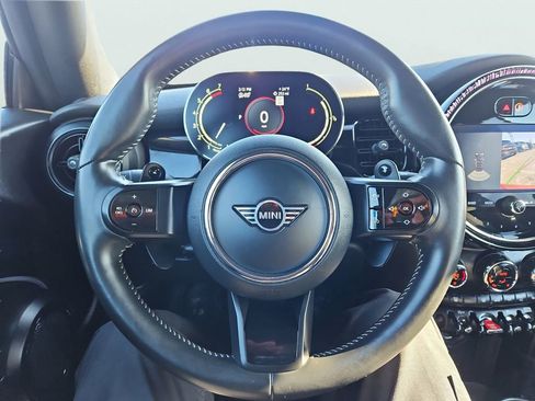 Used 2023 MINI Cooper S image 28