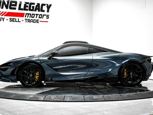 Used 2018 McLaren 720S Performance RWD image 12