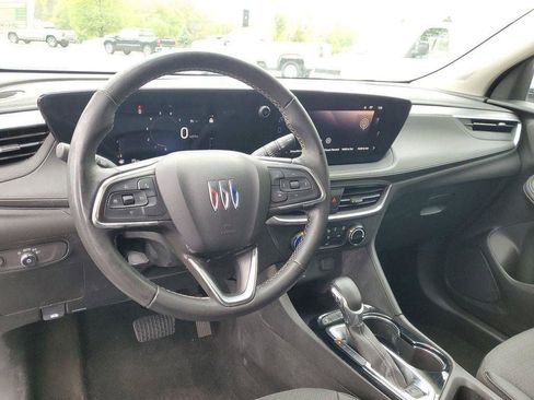 Used 2024 Buick Encore GX Preferred FWD image 6