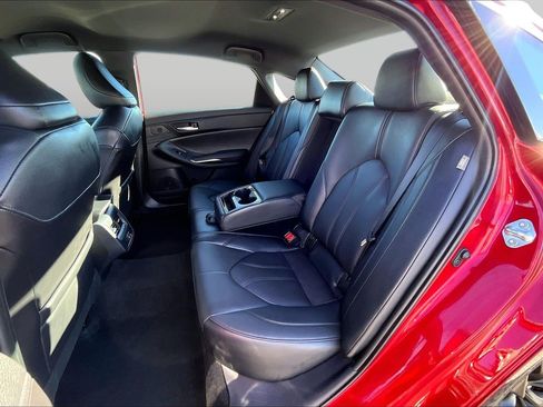 Used 2022 Toyota Avalon XLE FWD image 26