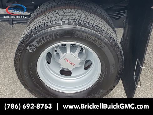 New 2026 GMC Sierra 3500 Pro w/ Convenience Package AWD/4WD image 4