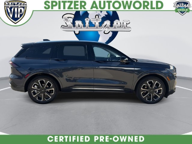 Used 2024 Lincoln Nautilus Reserve w/ Equipment Group 202A AWD/4WD image 11