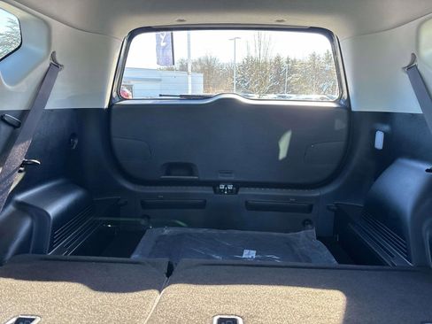 Used 2025 Kia Soul LX image 32