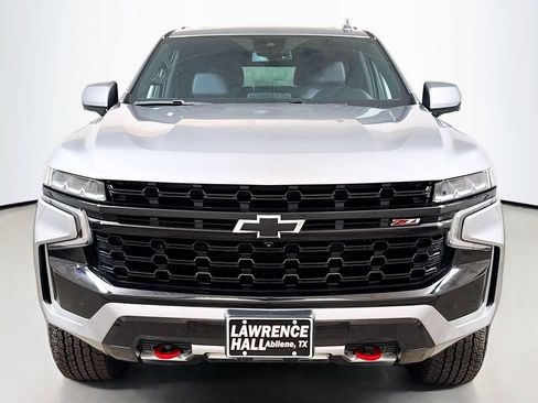 Certified 2024 Chevrolet Tahoe Z71 w/ Luxury Package image 2