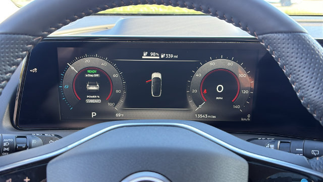 Certified 2024 Nissan Ariya AWD image 16