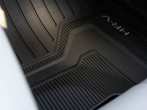 Certified 2026 Honda HR-V EX-L image 30