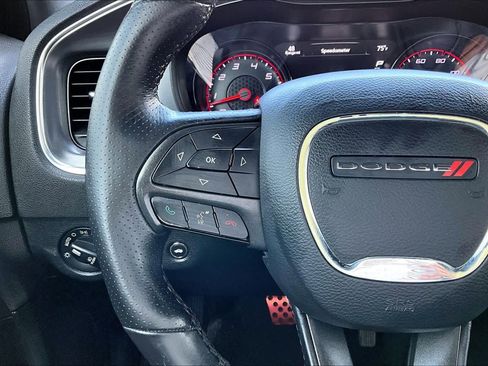 Used 2017 Dodge Charger SXT w/ Blacktop Package image 24