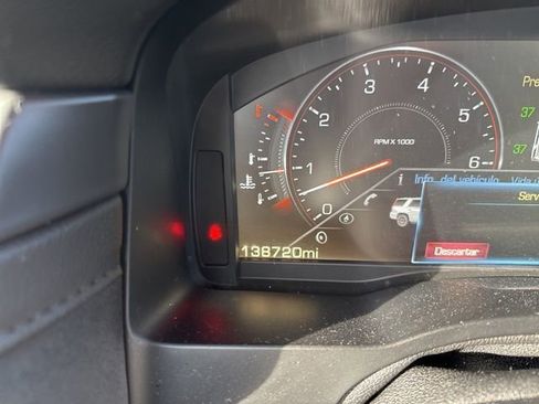 Used 2015 Cadillac Escalade ESV Luxury image 11