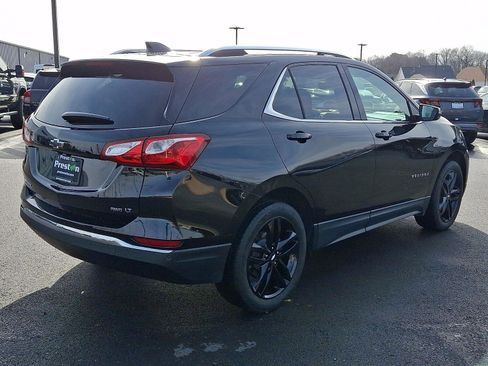 Used 2020 Chevrolet Equinox LT w/ Midnight Edition image 4