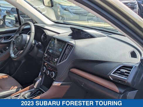 Certified 2023 Subaru Forester Touring AWD/4WD image 37