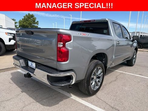Used 2026 Chevrolet Silverado 1500 LT AWD/4WD image 11