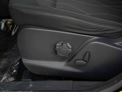 Used 2020 Ford EcoSport SE FWD image 22