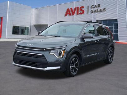 Used 2025 Kia Niro LX