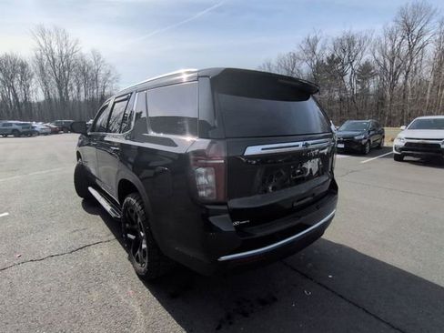 Used 2023 Chevrolet Tahoe LT image 3