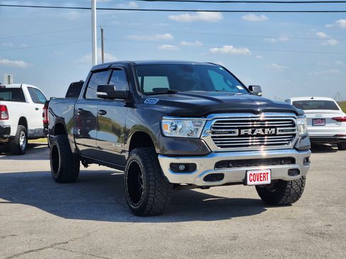 Used 2021 RAM 1500 Big Horn AWD/4WD image 3