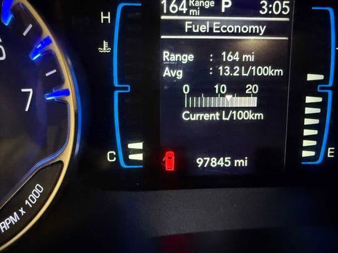 Certified 2017 Chrysler Pacifica Touring-L w/ Tire & Wheel Group FWD image 34