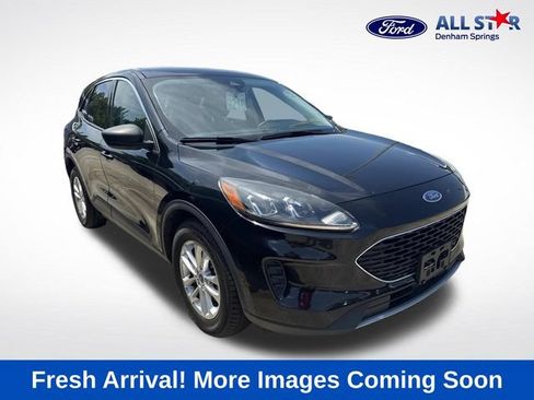 Used 2022 Ford Escape SE FWD image 1