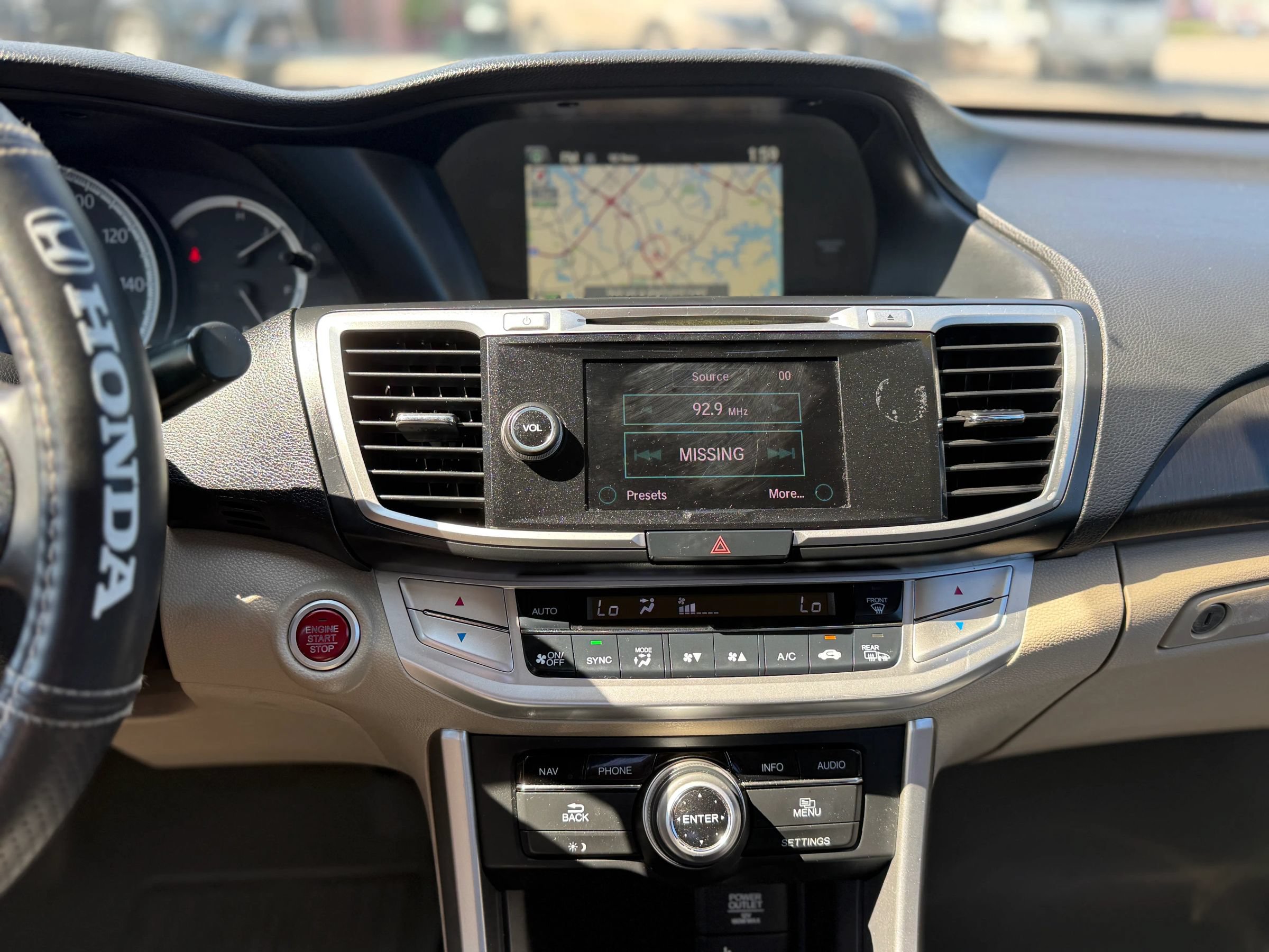 Used 2014 Honda Accord EX-L image 28