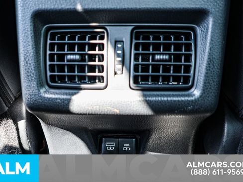 Used 2025 Toyota Camry SE image 49