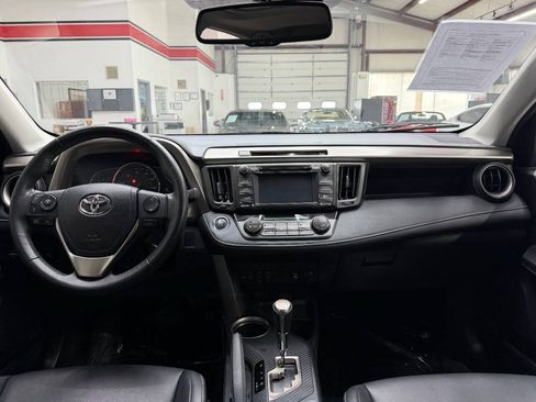 Used 2014 Toyota RAV4 Limited w/ Technology Package AWD/4WD image 13