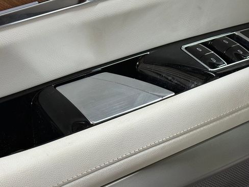 New 2026 Cadillac Vistiq Sport image 22