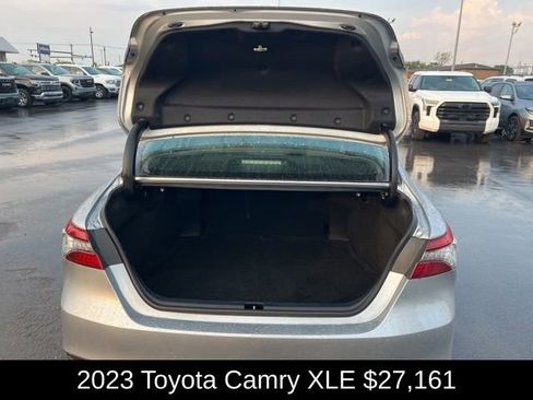 Used 2023 Toyota Camry XLE image 10