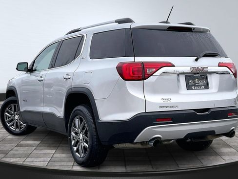 Used 2017 GMC Acadia SLT image 11