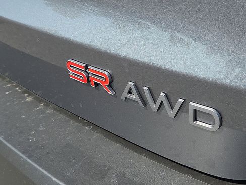 New 2026 Nissan Kicks SR w/ SR Premium Package AWD/4WD image 8