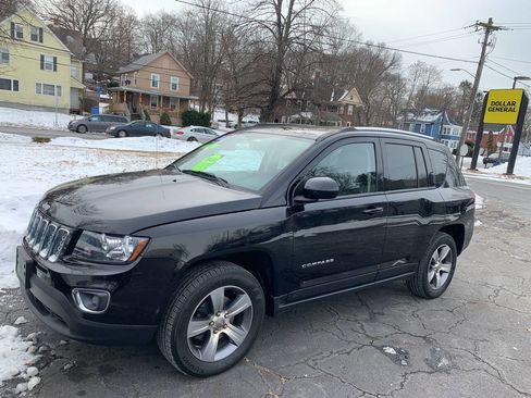 Used 2017 Jeep Compass High Altitude image 7